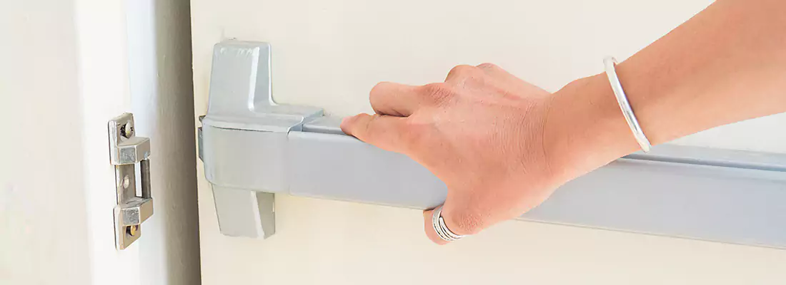 Fast and Affordable Door Panic Bar Installation in New Smyrna Beach, FL